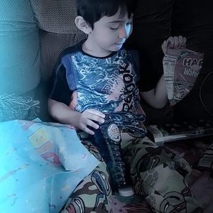 Meet your Posher, Adrian